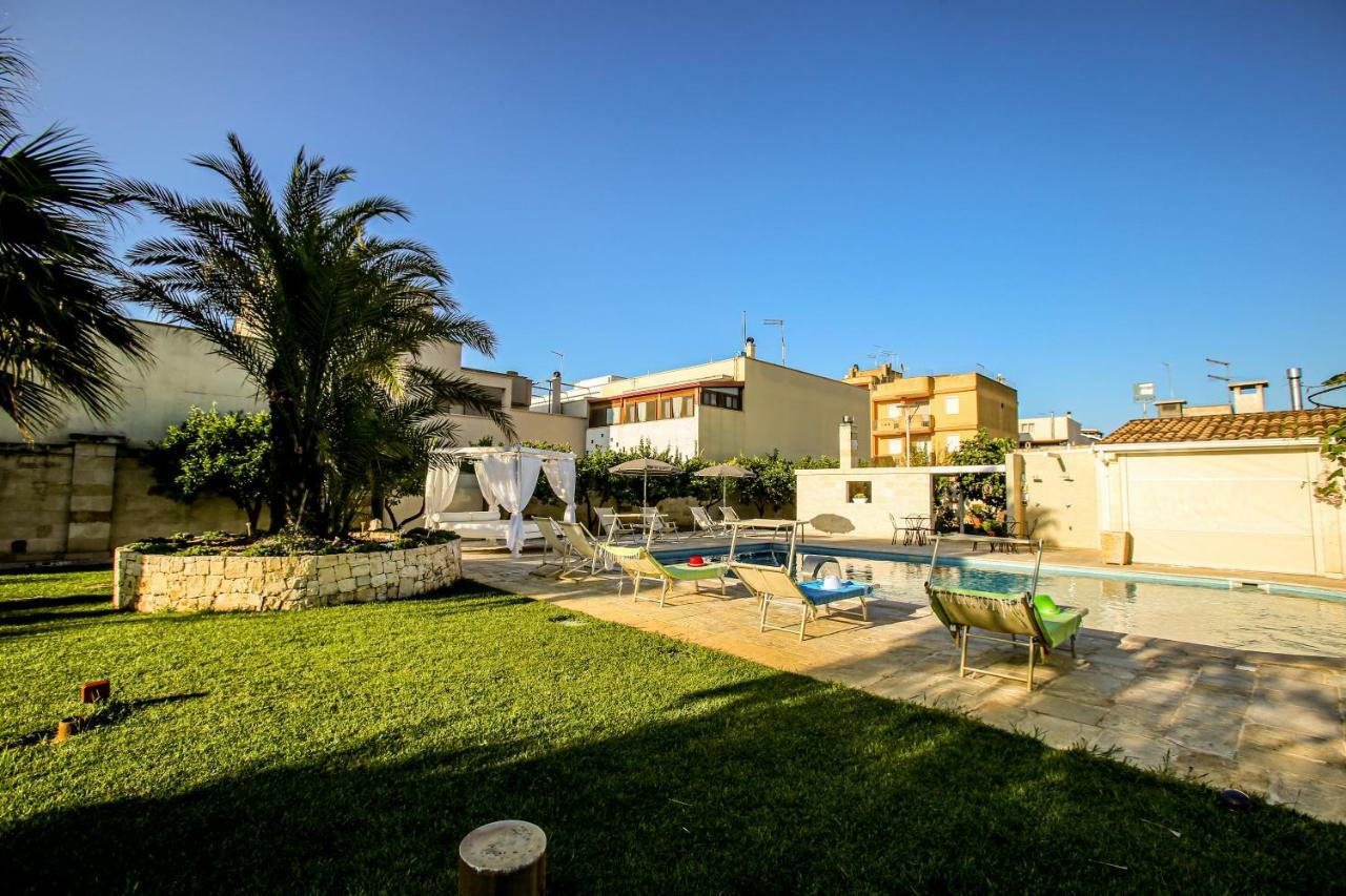 La Casina - Salento Vacation Rental San Michele Salentino Exteriör bild